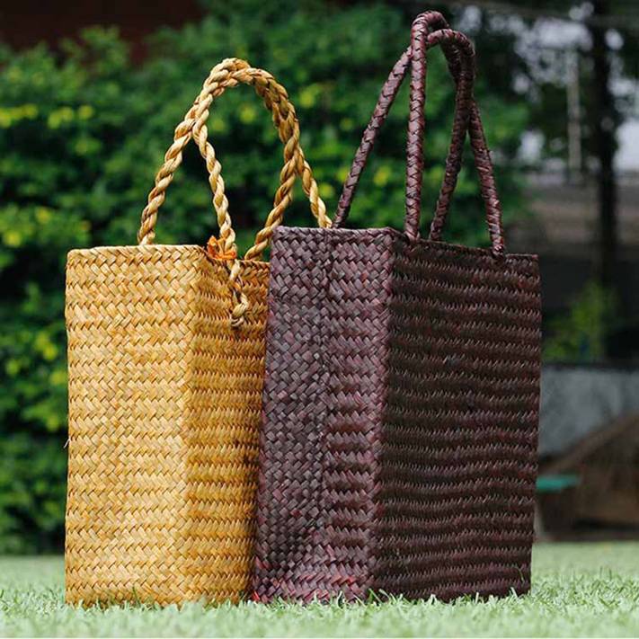 Petmoko Women Retro Handwoven Bags Beach Straw Tote with Bamboo